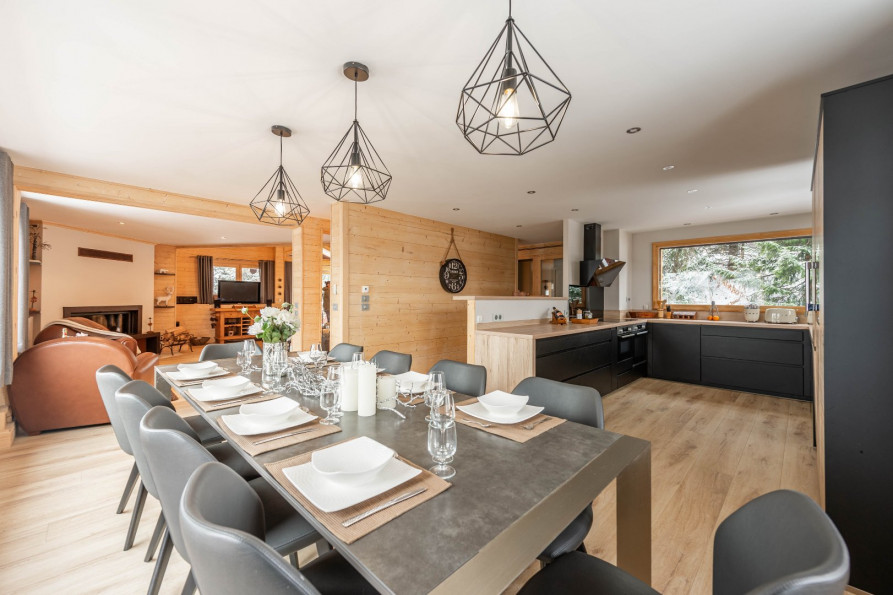 en location saisonnière Chalet Courchevel - Photo 2