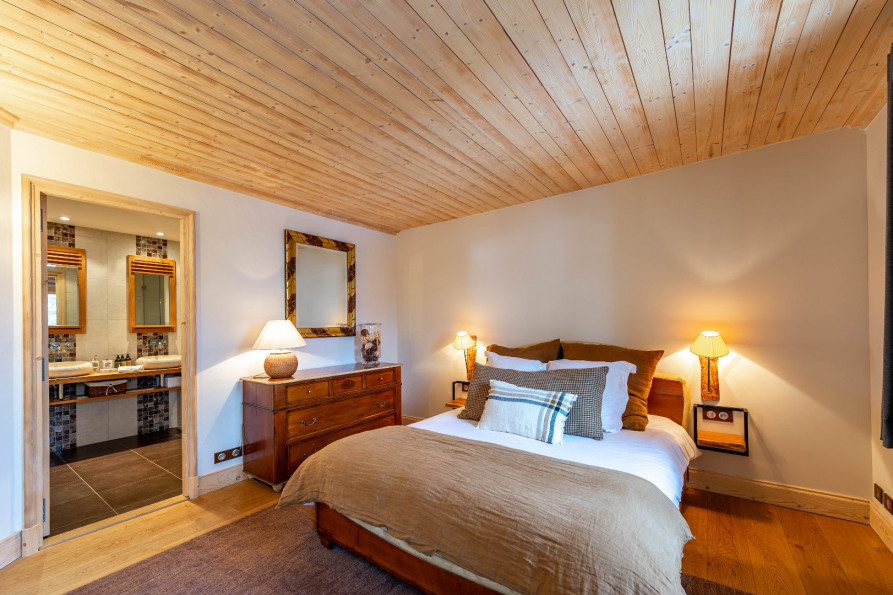 en location saisonnière Chalet Courchevel - Photo 7