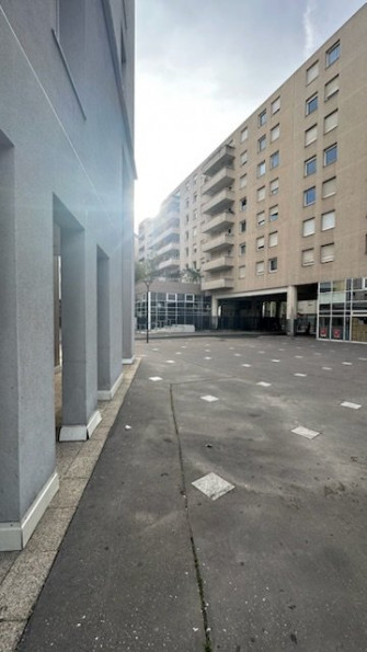 vente Studio Villeurbanne - Photo 8