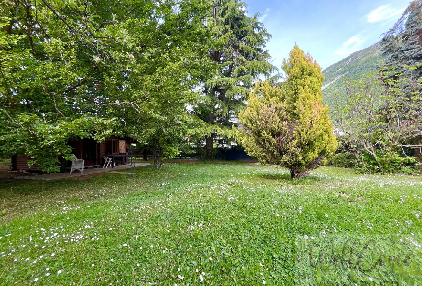 vente Terrain Challes Les Eaux - Photo 1