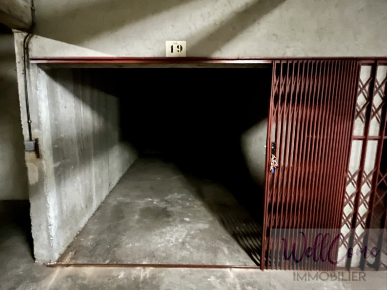 location Garage Aix Les Bains - Photo 1