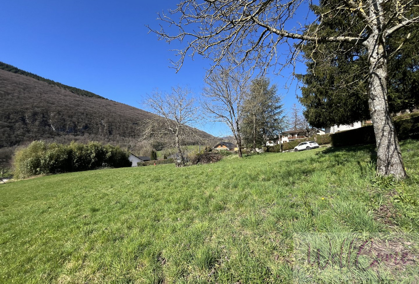 vente Terrain La Biolle - Photo 2