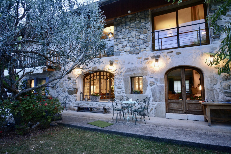 vente Demeure de ville et village Vieugy - Photo 8