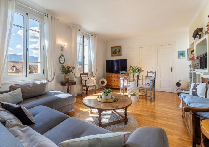 à vendre Appartement bourgeois Menthon Saint Bernard