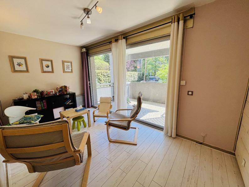à vendre Appartement en rez de jardin Annecy - Photo 7