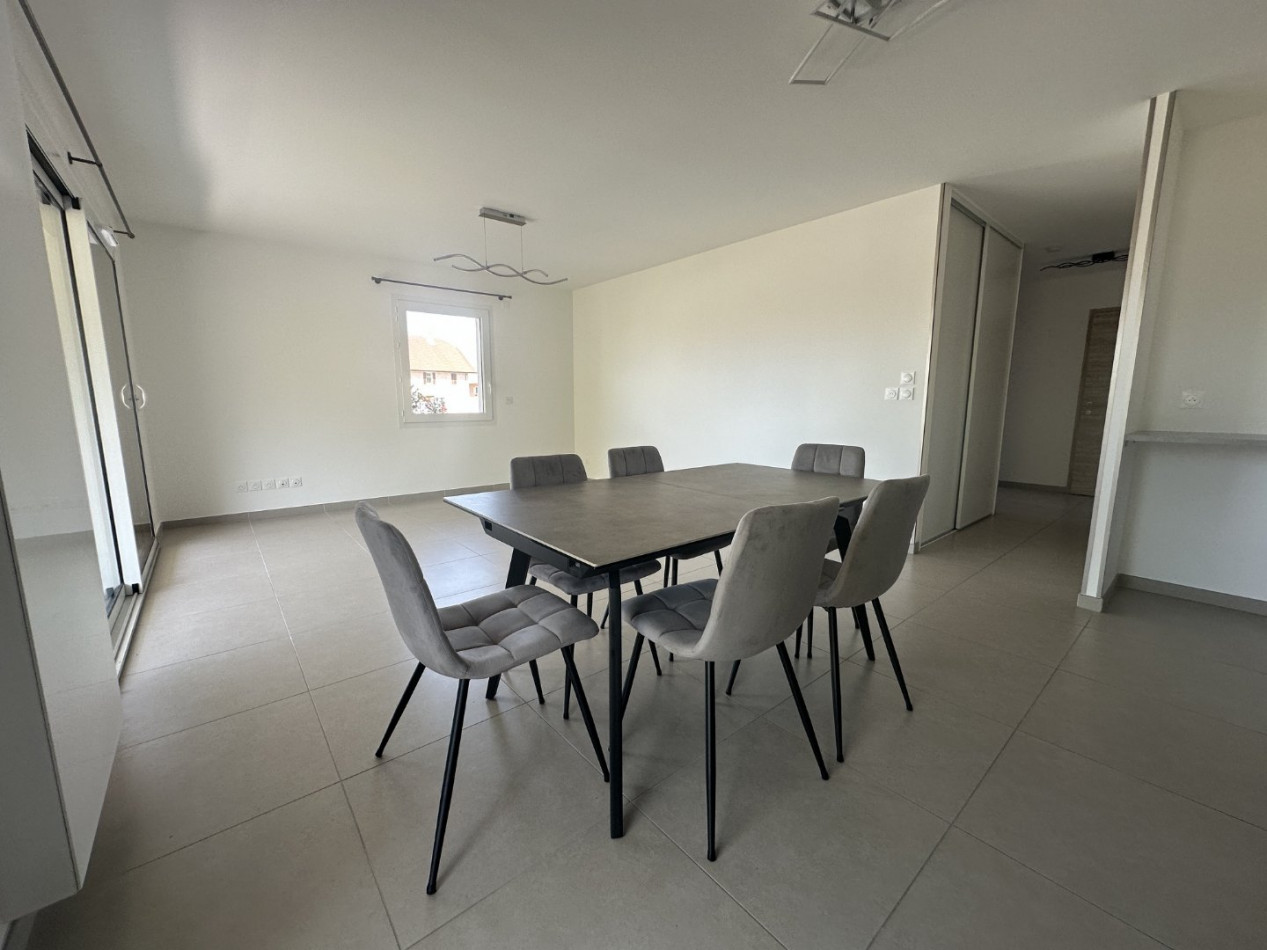 location Appartement Villaz - Photo 4