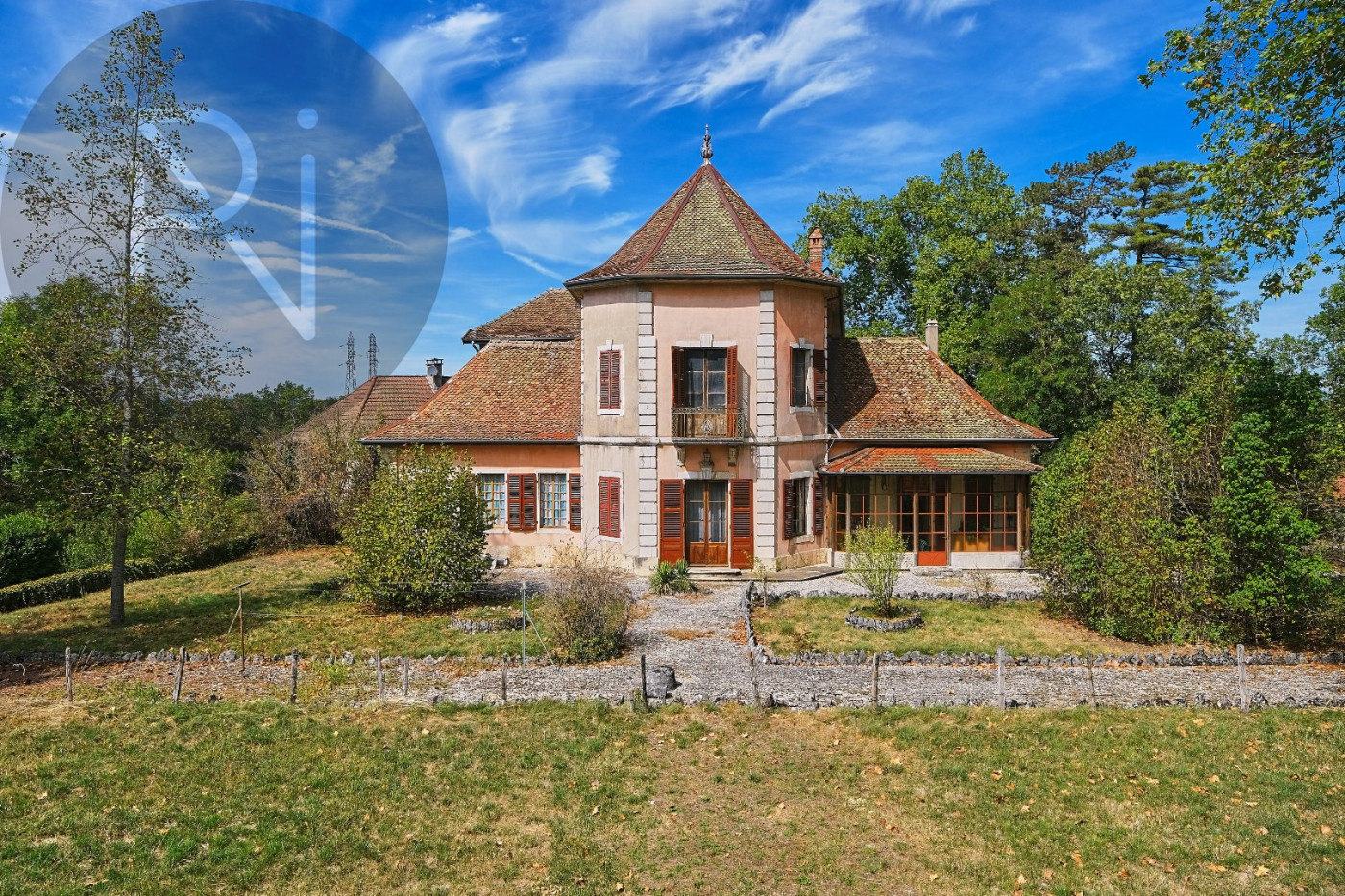 sale Château Chavanod - Photo 1