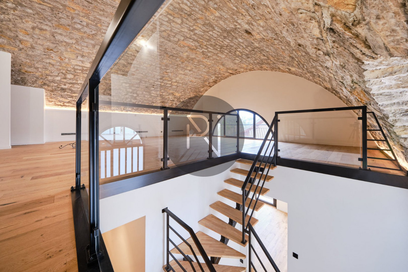vente Loft/atelier/surface Aix Les Bains - Photo 4