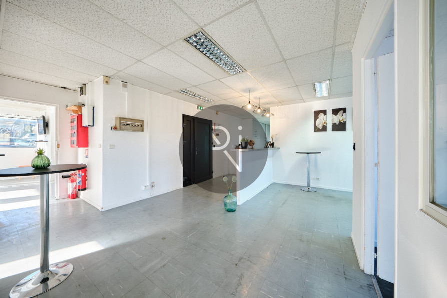 vente Ateliers et bureaux Seynod - Photo 10