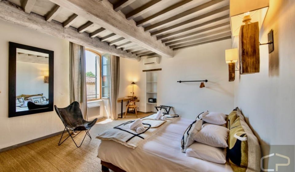 vente Hôtel particulier Gordes