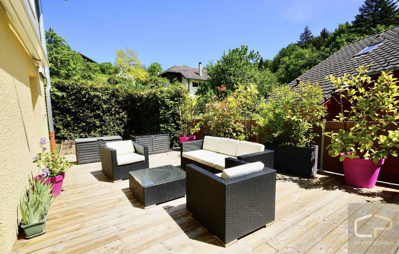 vente Maison Villy Le Pelloux - Photo 1