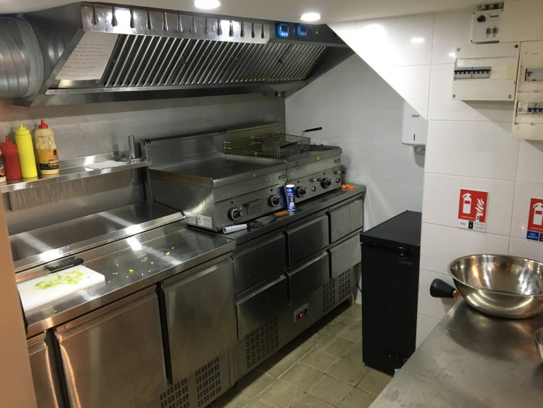 vente Pizzeria snack sandwicherie saladerie fast food Paris 11eme Arrondissement - Photo 4