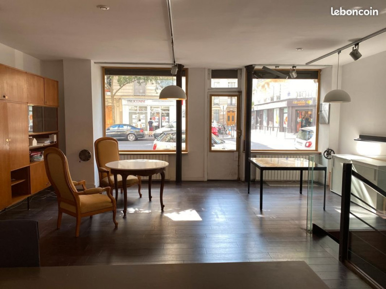 location Local commercial Paris 11eme Arrondissement - Photo 2