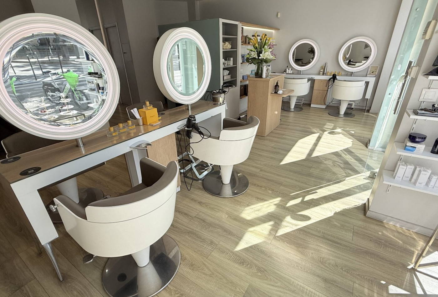 vente Salon de coiffure Paris 8eme Arrondissement - Photo 4