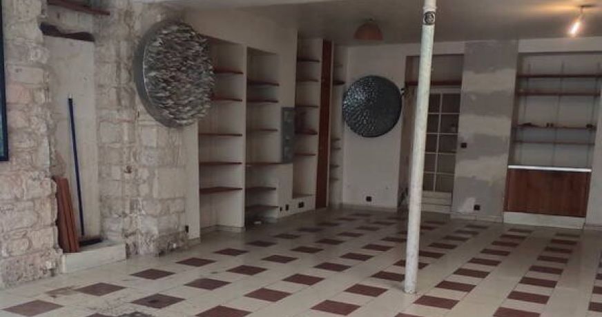 location Local commercial Paris 20eme Arrondissement