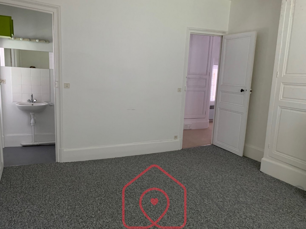 vente Maison bourgeoise Puiseaux - Photo 8