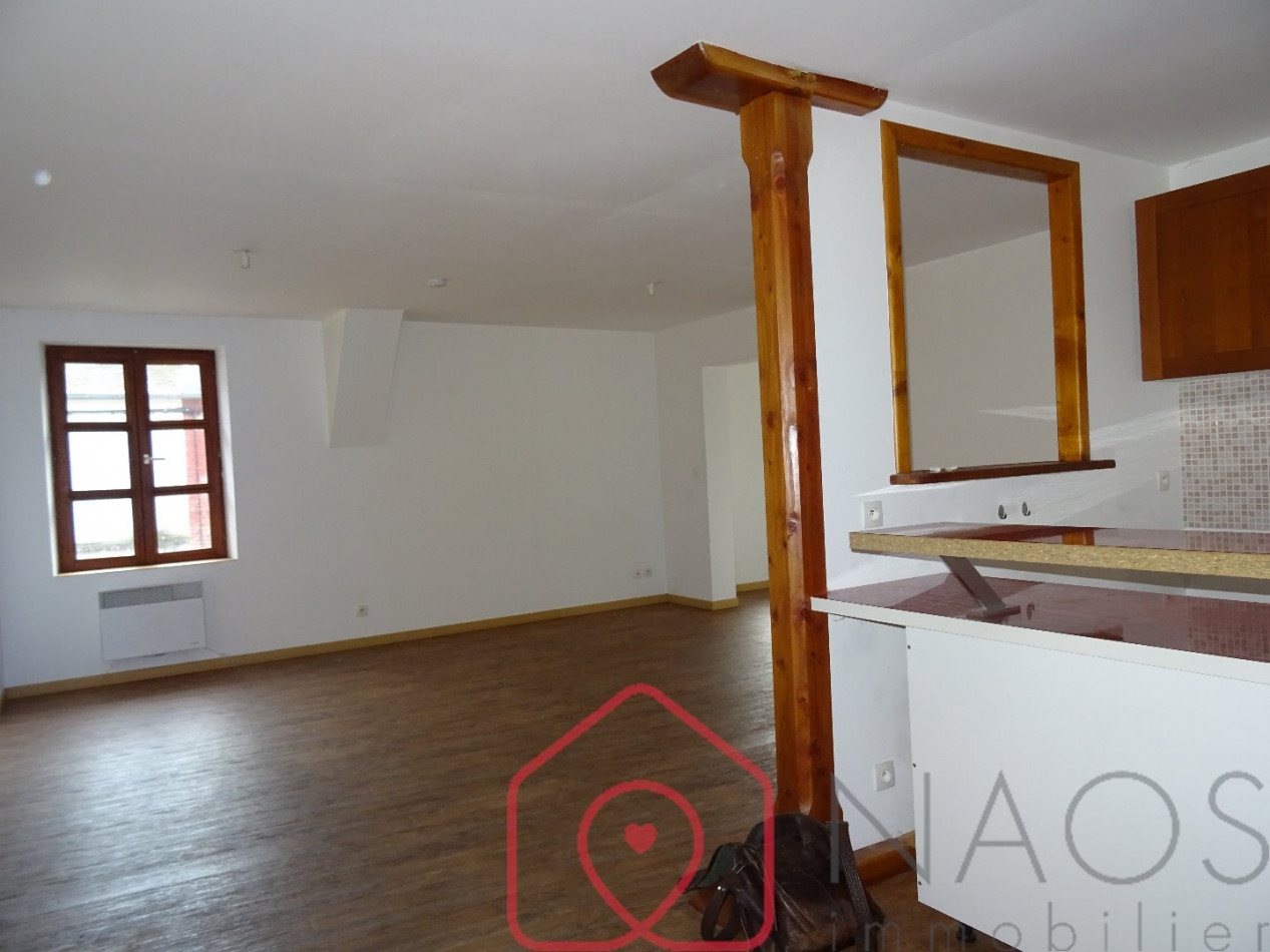 location Appartement La Chapelle D'angillon