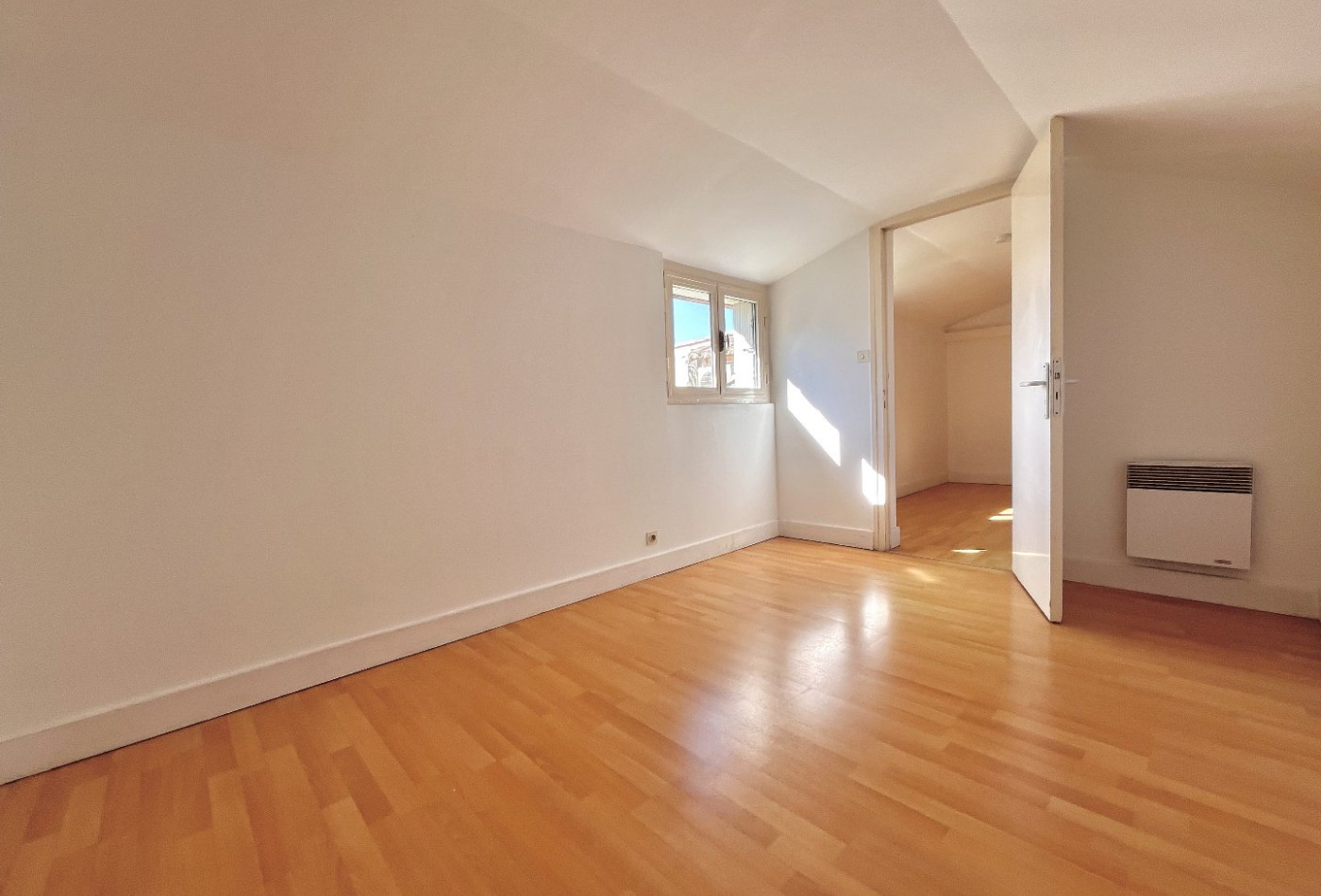 vente Appartement Nimes - Photo 9