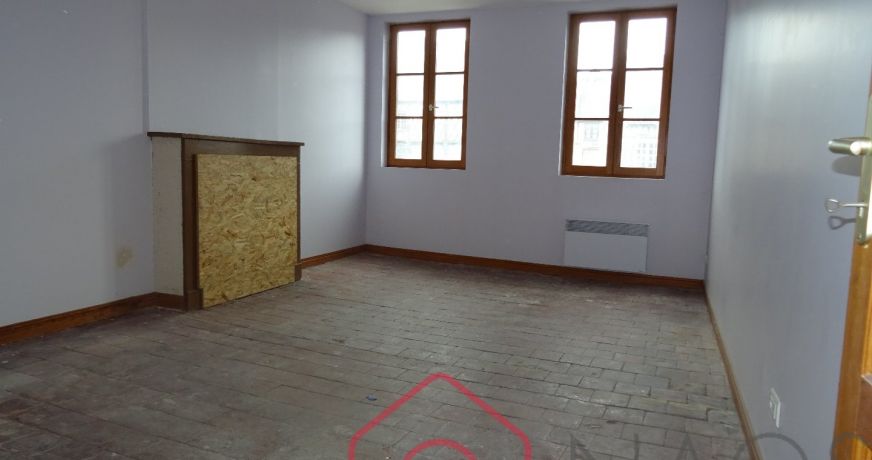 location Local commercial Aubigny Sur Nere