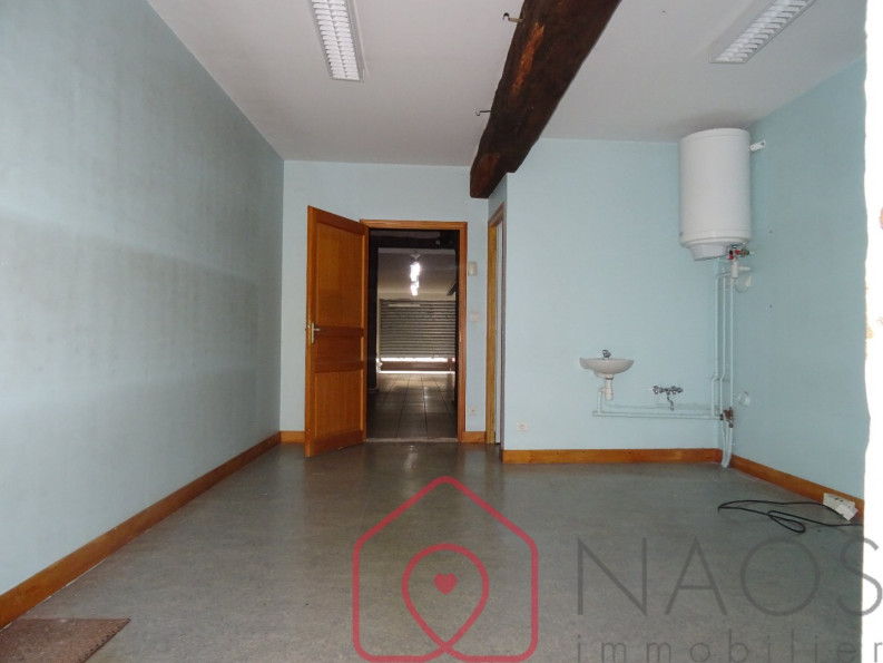 location Local commercial Aubigny Sur Nere - Photo 7