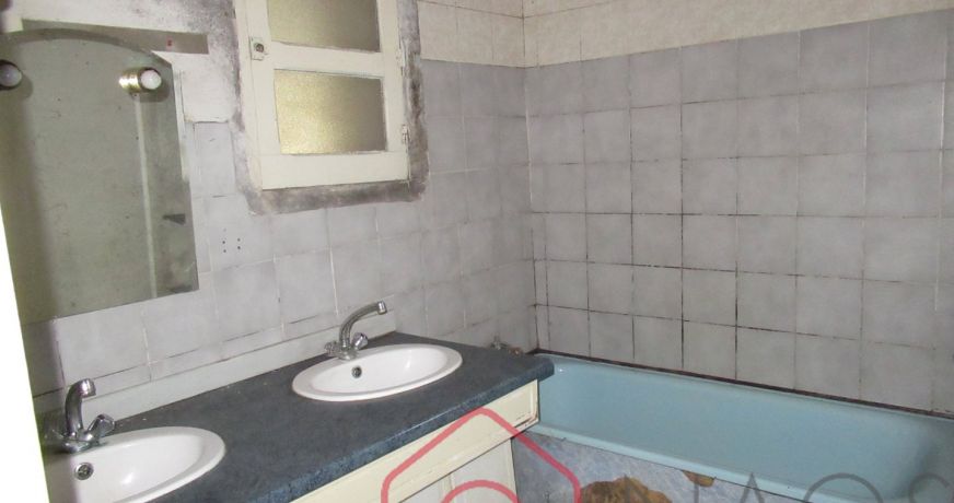 vente Maison de campagne Louailles