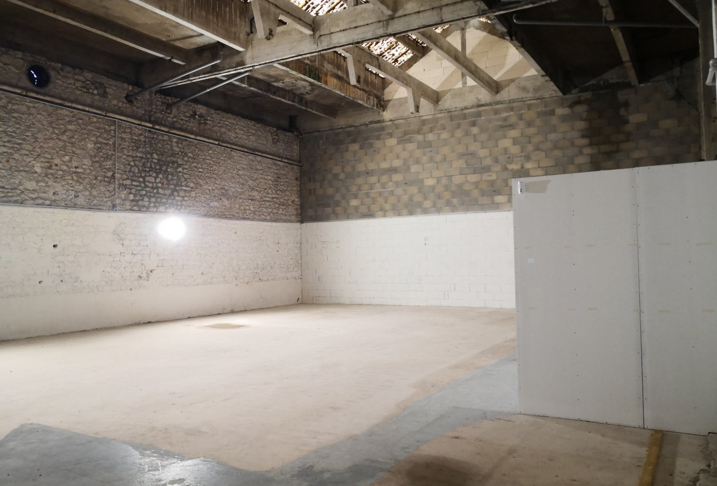 vente Locaux d'activité Montargis - Photo 2