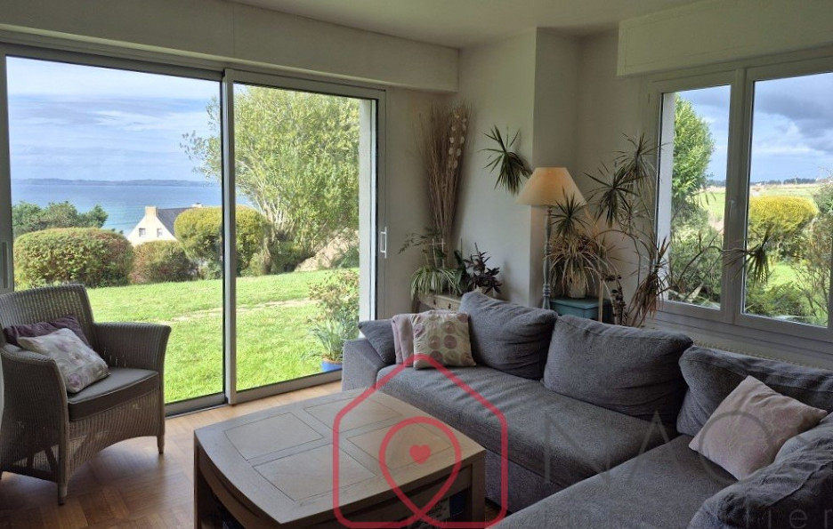 vente Maison Kerlaz - Photo 1