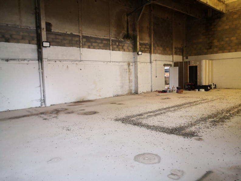 vente Locaux d'activité Montargis - Photo 9