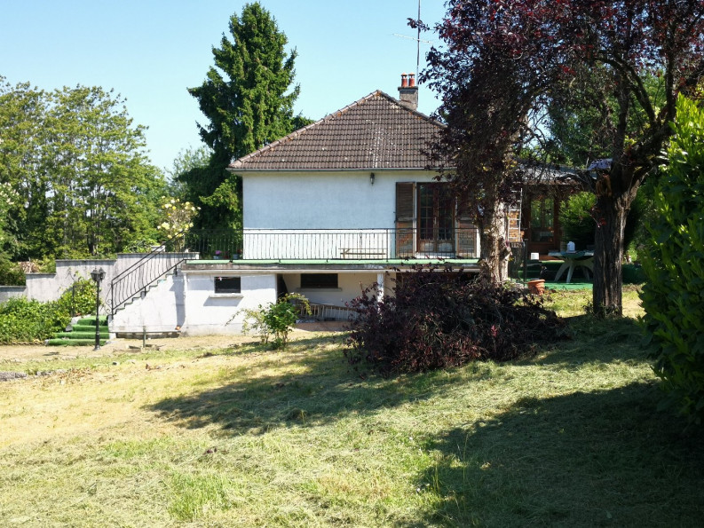 vente Maison Ferrieres En Gatinais - Photo 1
