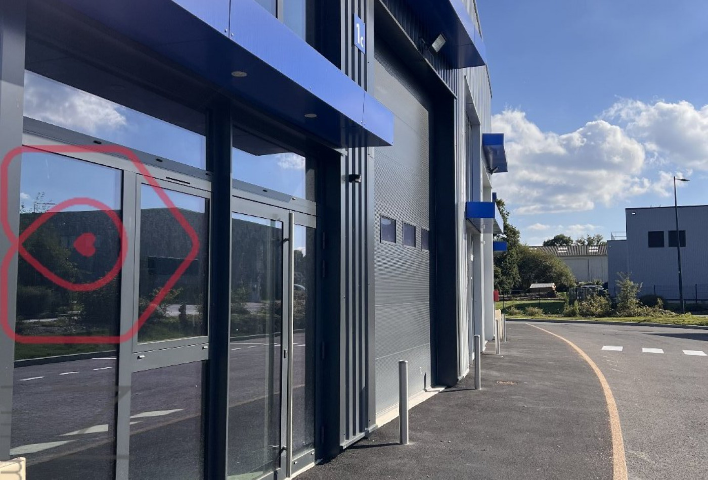 vente Locaux d'activité Miniac Morvan - Photo 6