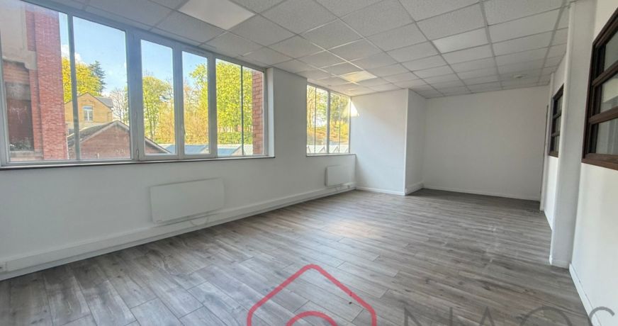 vente Locaux d'activité Floing