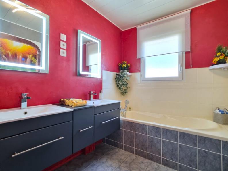 vente Maison Gennes - Photo 8