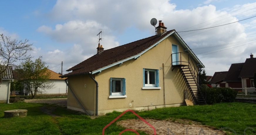 vente Maison de village Souesmes