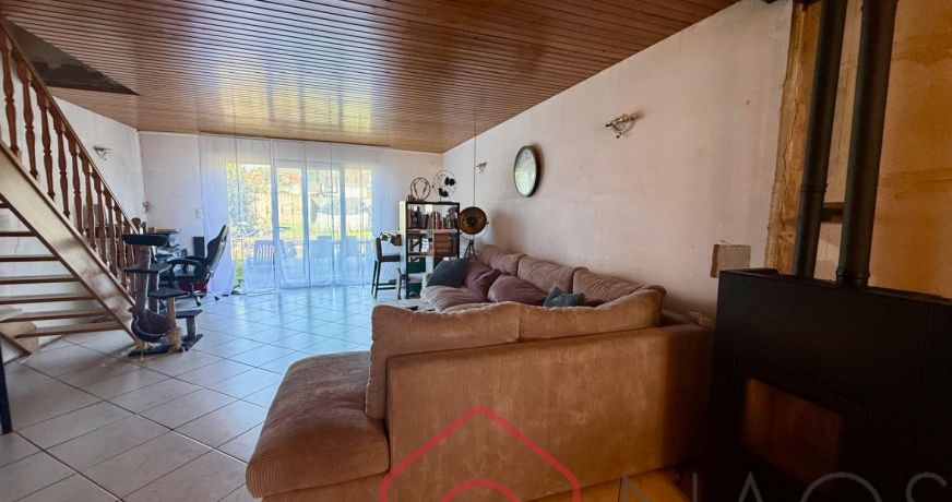 vente Maison de village Pouru Saint Remy