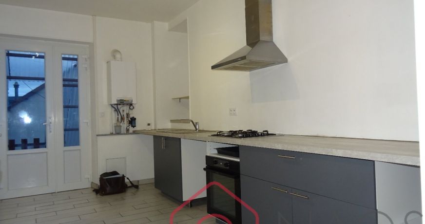 location Appartement rénové Aubigny Sur Nere