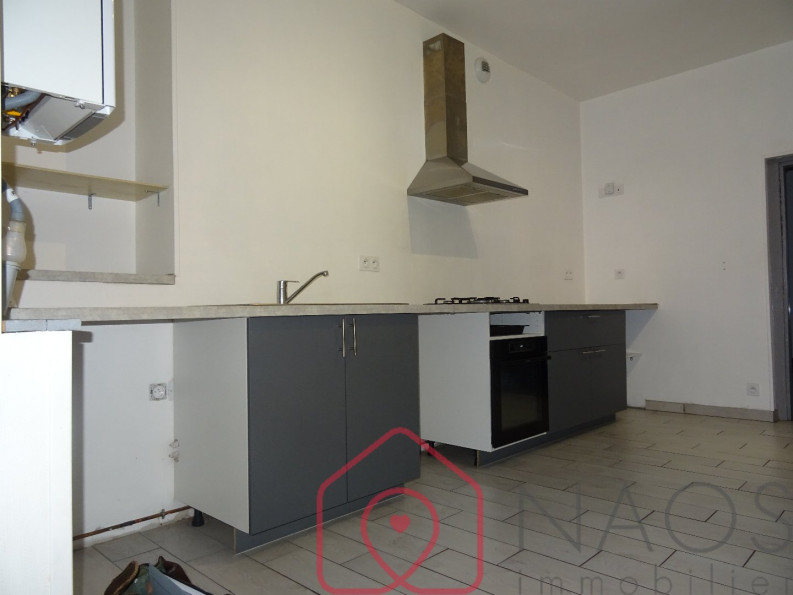 location Appartement rénové Aubigny Sur Nere - Photo 2