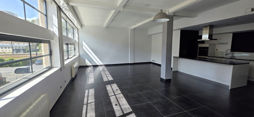 vente Loft/atelier/surface Poitiers - Photo 2