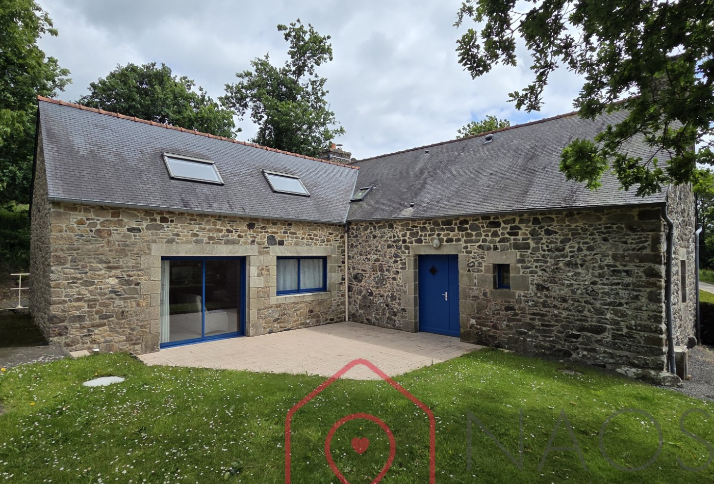 vente Maison en pierre Bourbriac - Photo 1