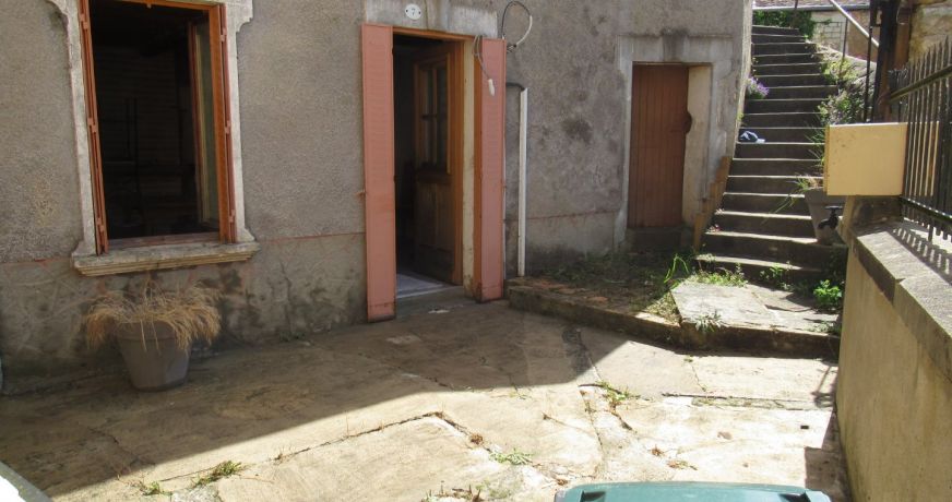 vente Maison de village Avoise