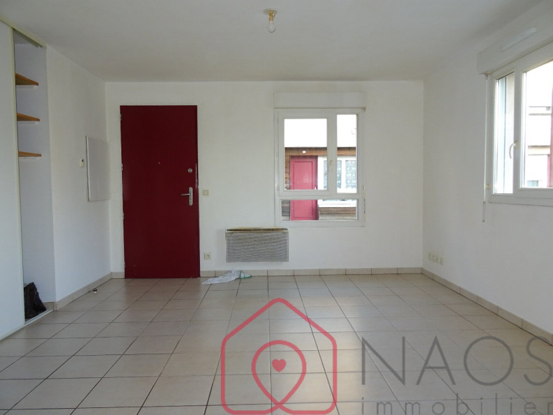 location Appartement en résidence Aubigny Sur Nere - Photo 3
