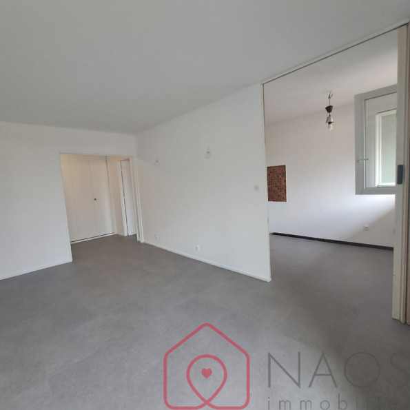 vente Appartement Saint Denis - Photo 2