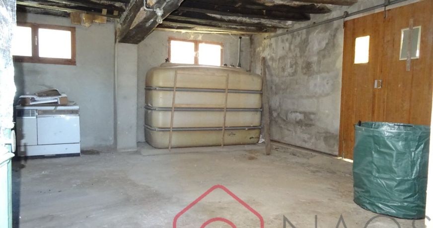 location Maison de village Dampierre En Crot
