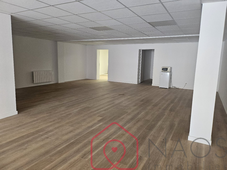 vente Local commercial Eu - Photo 2