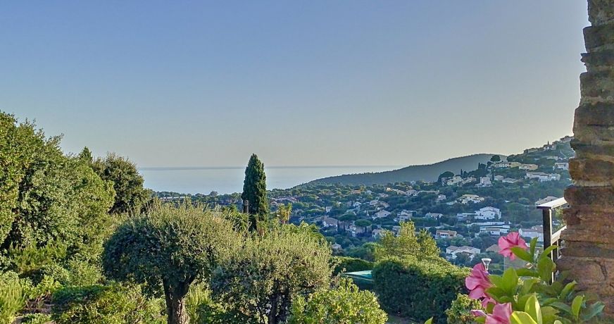 vente Maison individuelle Cavalaire Sur Mer