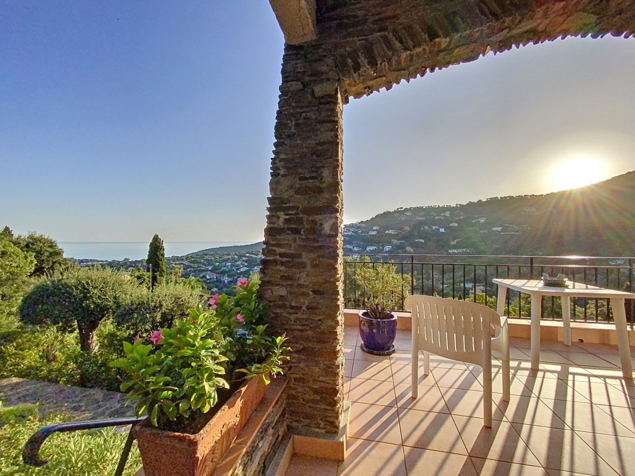 vente Maison individuelle Cavalaire Sur Mer - Photo 3