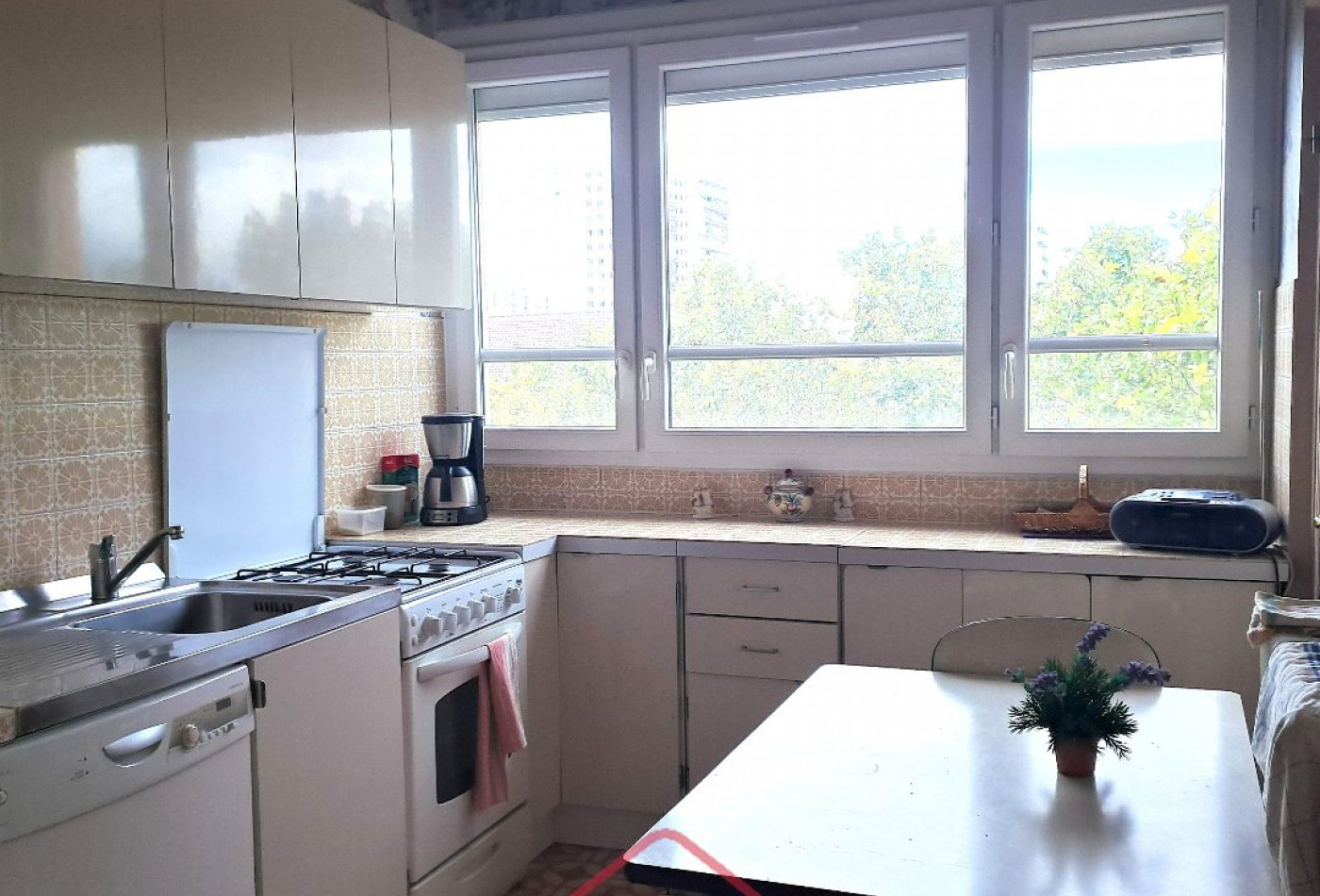 vente Appartement Villeneuve La Garenne - Photo 2