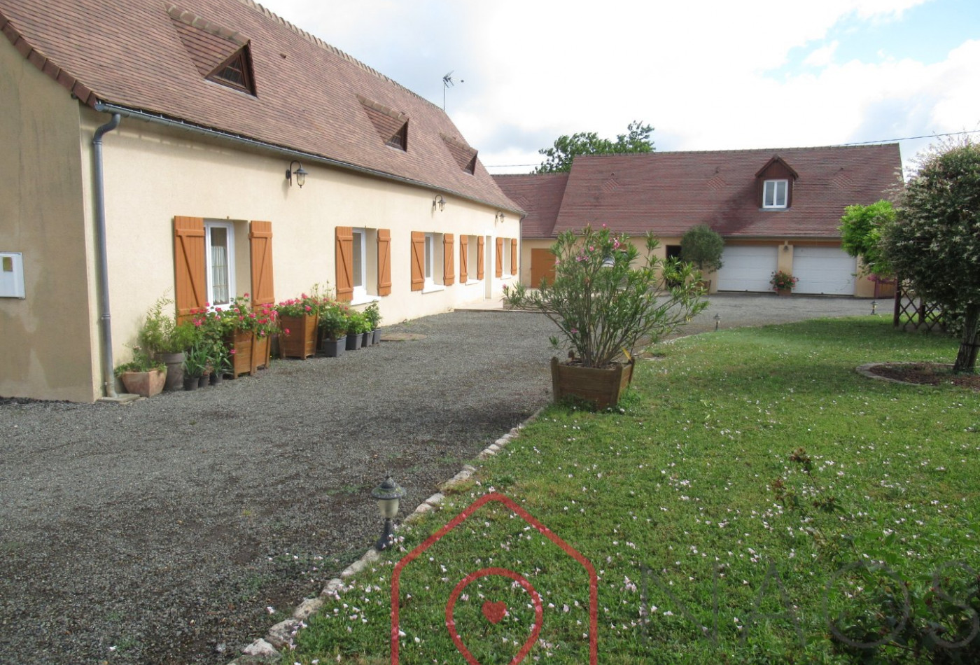 vente Maison de campagne Durtal - Photo 1