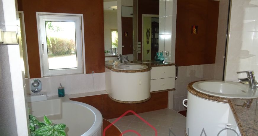 vente Maison Les Aix D'angillon