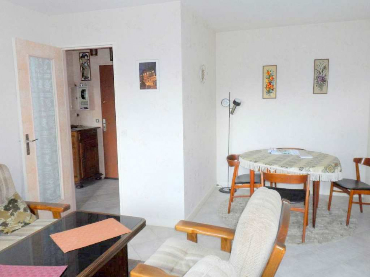 vente Appartement Meudon La Foret - Photo 2