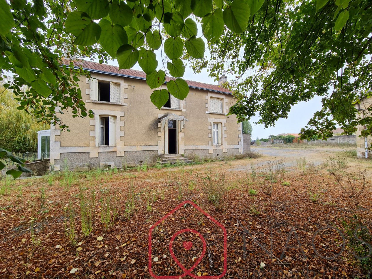 vente Maison à rénover Montamise - Photo 1